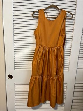 Y.A.S. Sleeveless Tiered Midi Dress in Burnt Orange